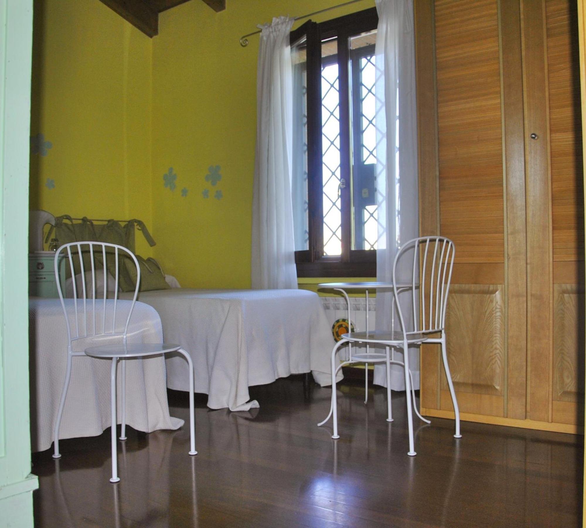 La Corte Del Macero Castelfranco Emilia Ruang foto